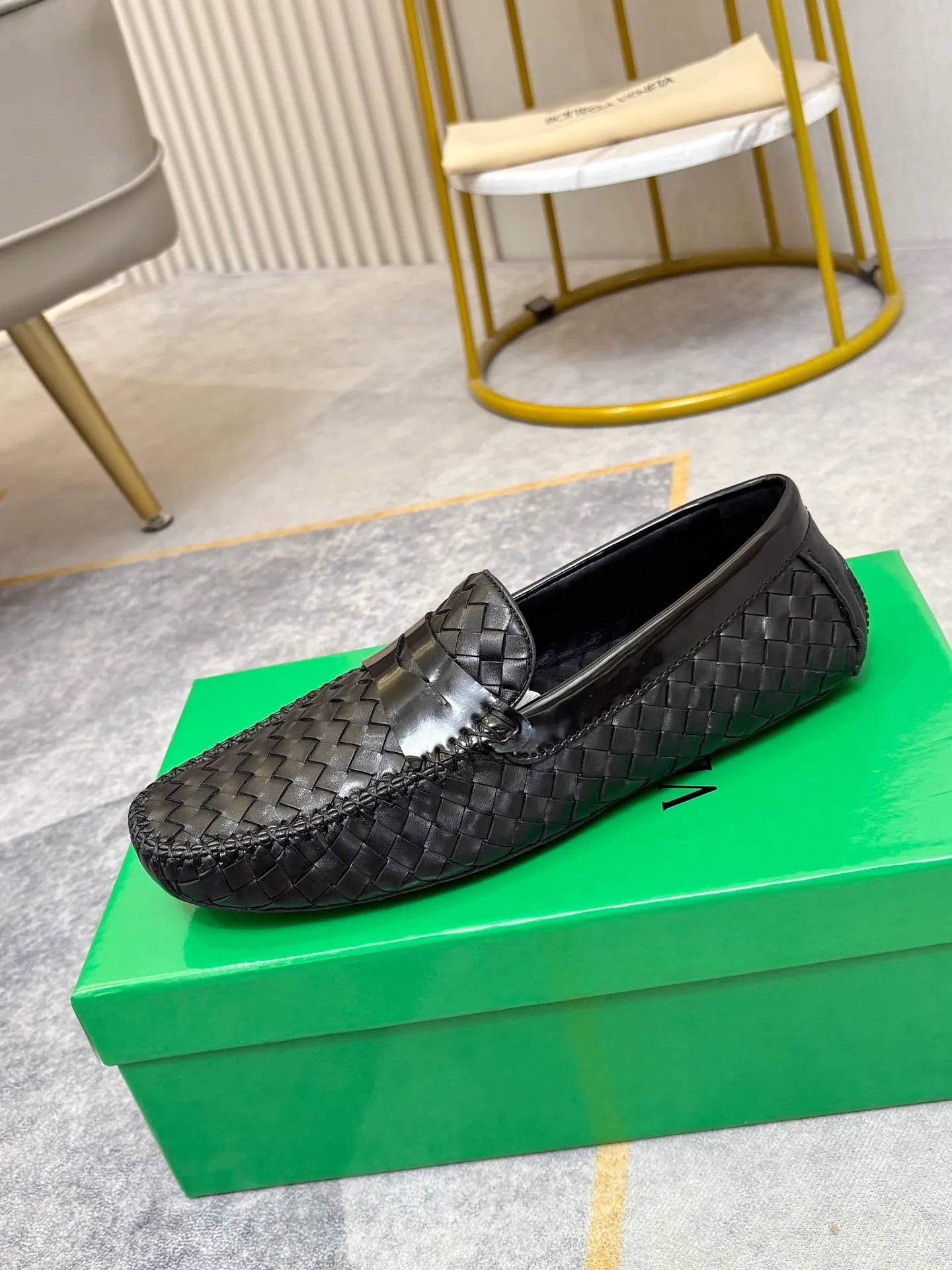P420💰 (Niu Li + Niu Pad) [BV] The latest hot style‼ ️Casual men's shoes, uppers imported first-layer cowhide ➕Full imported cowhide lining✔️Exquisite workmanship, excellent foot feel, special rubber soles✔️, cool and fashionable, the latest fashion, fashionable outsole, hurry up.  Code number: 38-44 (can be customized to 37.45, non-refundable)